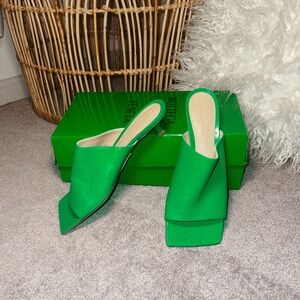 BOTTEGA VENETA mule heel sandals